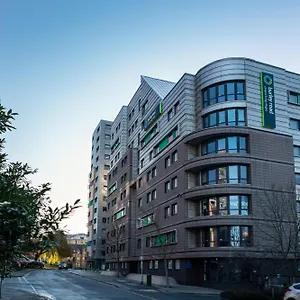  Апартаменты Burley Road In